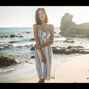 Lush Tie Front Dress size XL